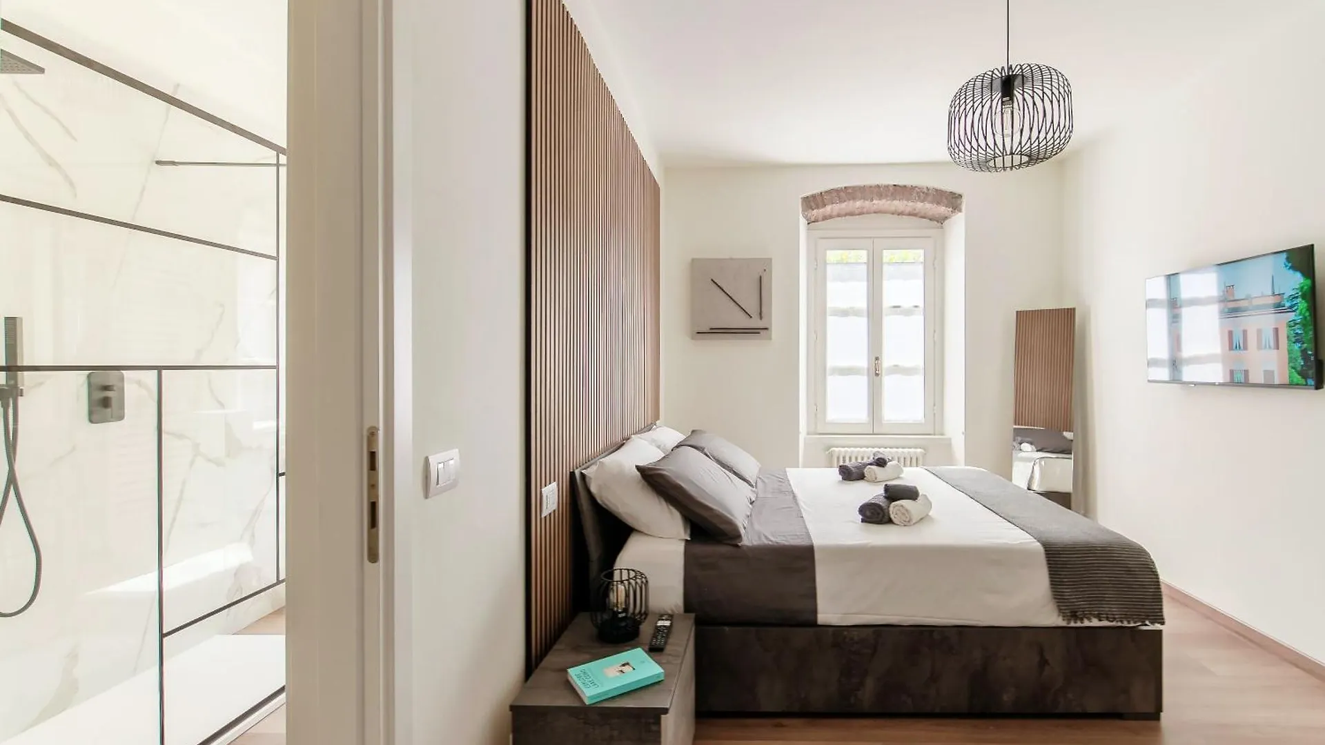 Ortensia Apartment - House Of Travelers Como Włochy